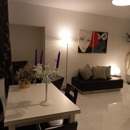 Violet Apartment 科莫 外观 照片