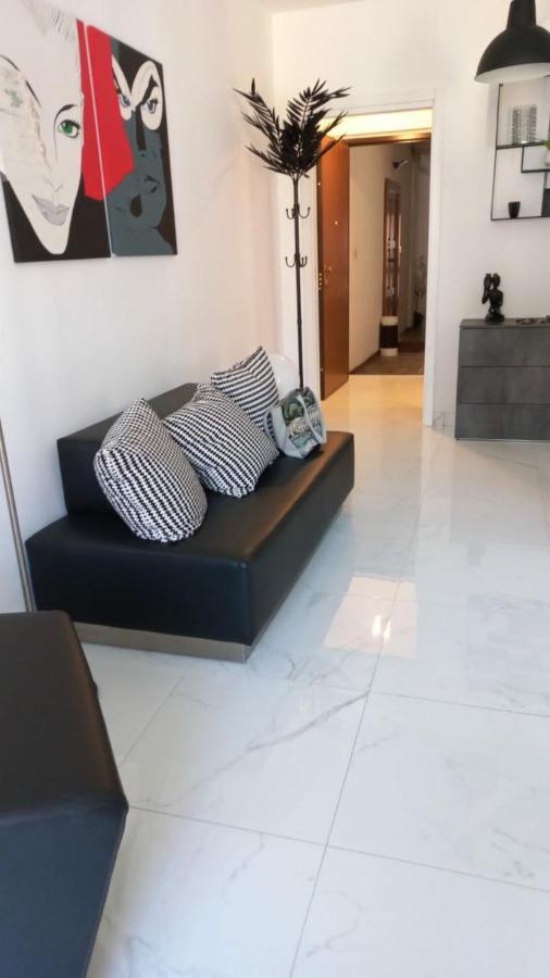 Violet Apartment 科莫 外观 照片